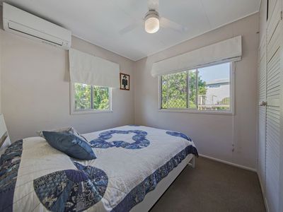 156 Kamarin Street, Manly West