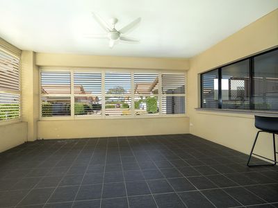 2 / 224 Herries Street, Newtown