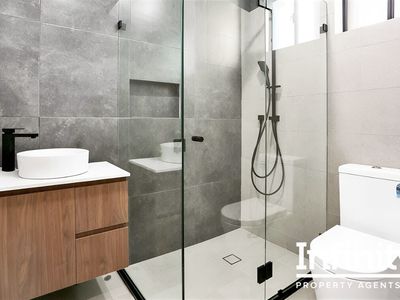 127 Beauchamp Drive, The Ponds