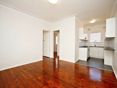 2 / 11 Derby St, Kogarah