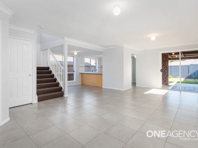 16 Toomba Pl, Forest Lake