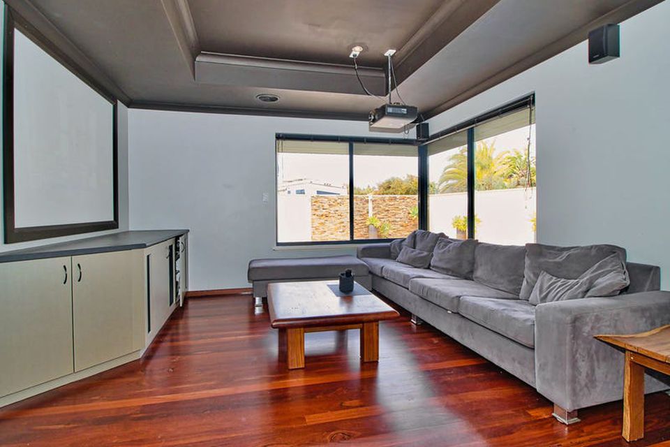 2 Busan Way , Port Kennedy