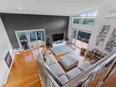 20 Admirals Court Drive, Greenhithe