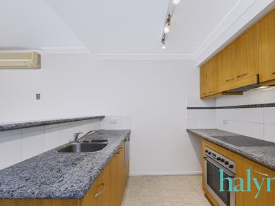 105 / 126 Mounts Bay Road, Perth