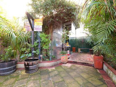 306 Railway Parade, West Leederville