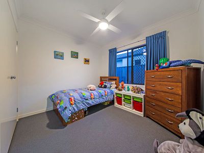 7 Brushbox Pl, Wakerley