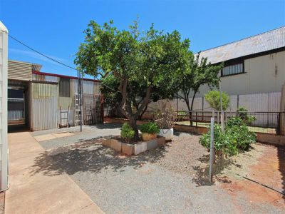 5 Ardagh Avenue, Kalgoorlie