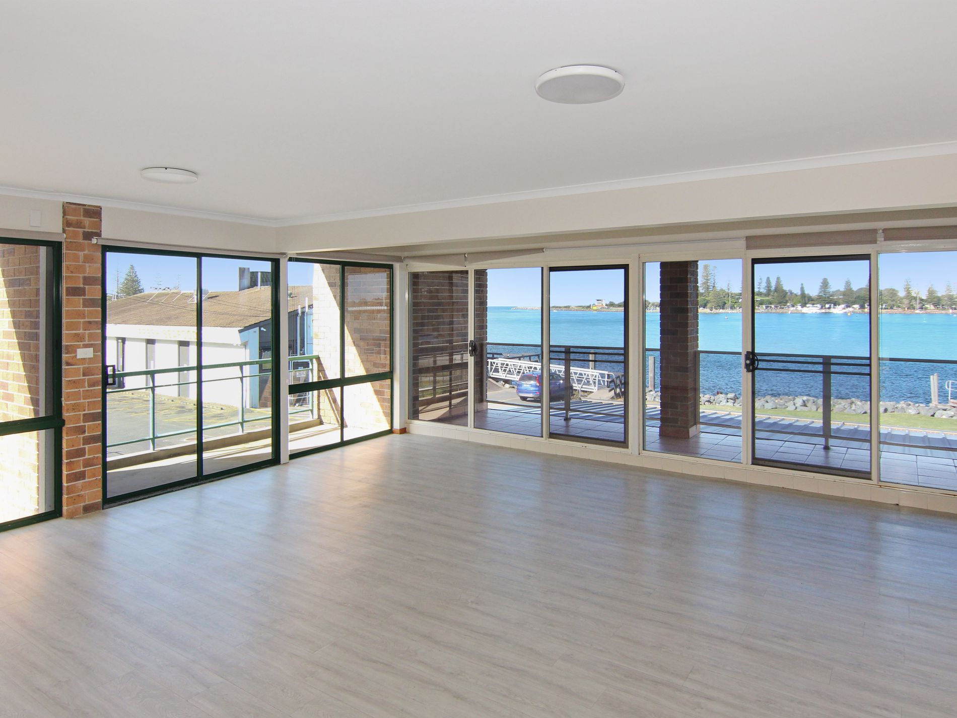 2 Ray Street, Tuncurry
