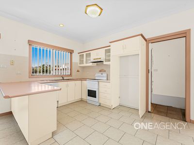 71 Mirrabooka Road, Lake Heights