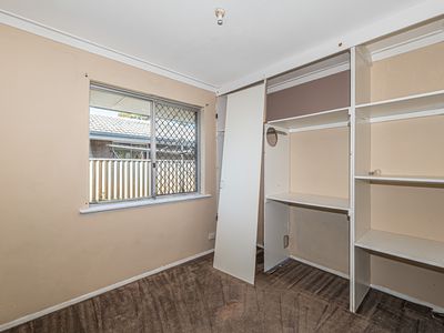 8 Leone Street, Thornlie