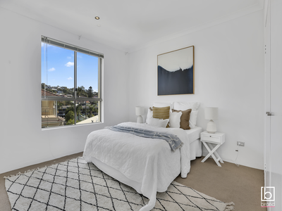 1 / 5 Maroomba Road, Terrigal