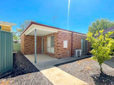 2 / 10 Brown Street, Swan Hill