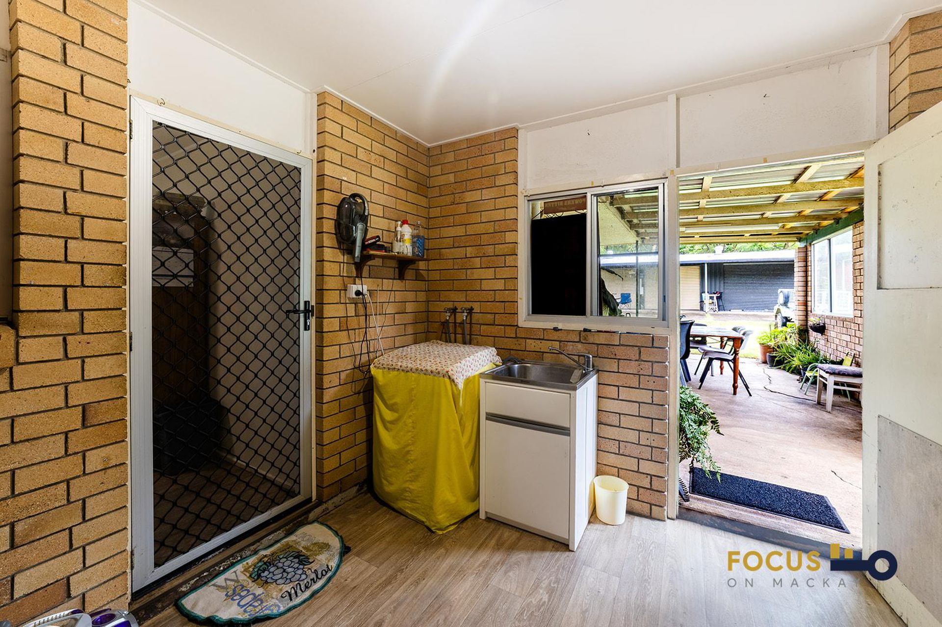 54 Range Road, Sarina