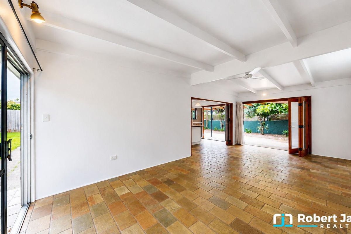 39 Cooroy Noosa Road, Tewantin