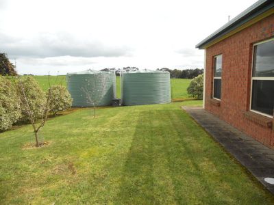 246 Square Mile Road, Yahl