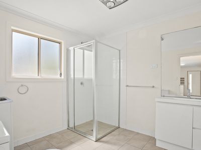 121A Wentworth Street, Oak Flats