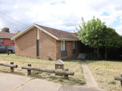 15 Kitchener Crescent, Seymour