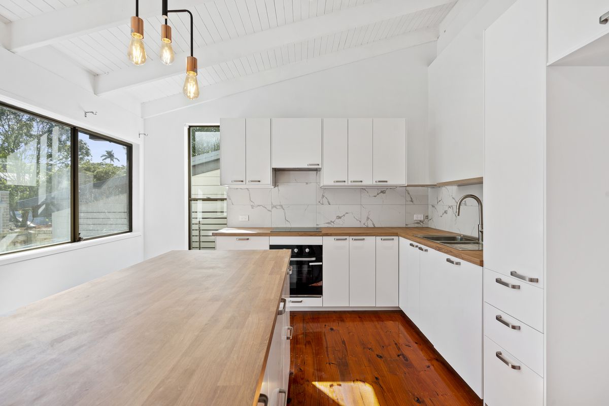 1 / 4 Fishermans Bend, Balmoral