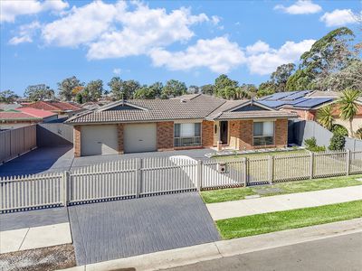 329 Thirlmere Way, Thirlmere