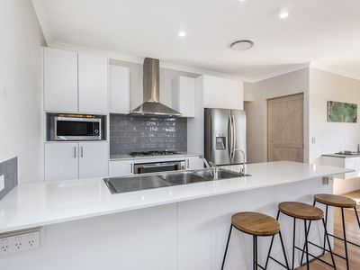 3 Angove Rd, Baldivis