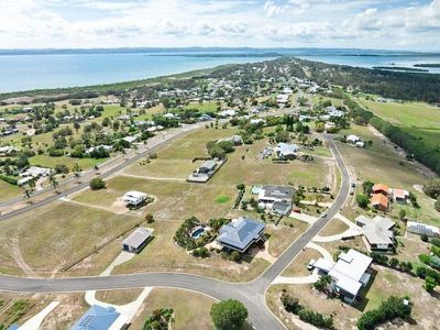 2 Tradewind Close, River Heads