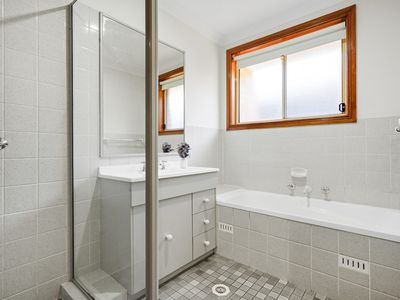 5 Bursaria Crescent, Glenmore Park