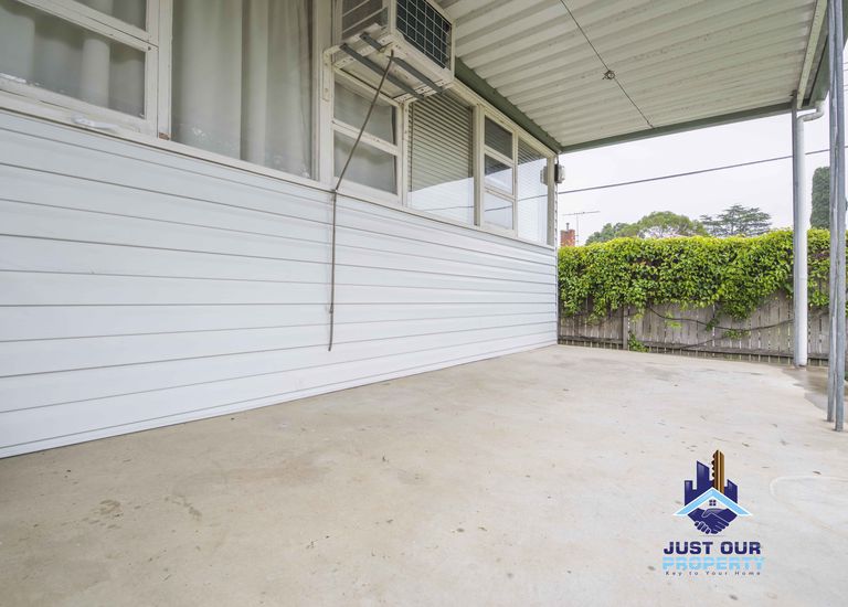 10 Stephanie St, Padstow