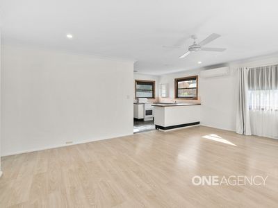 15 Watersedge Avenue, Basin View