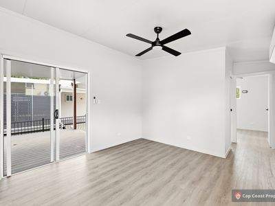 1 / 370 Paterson Avenue, Koongal