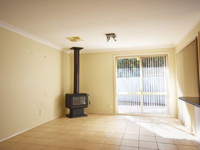20 St Albans Way, Dubbo