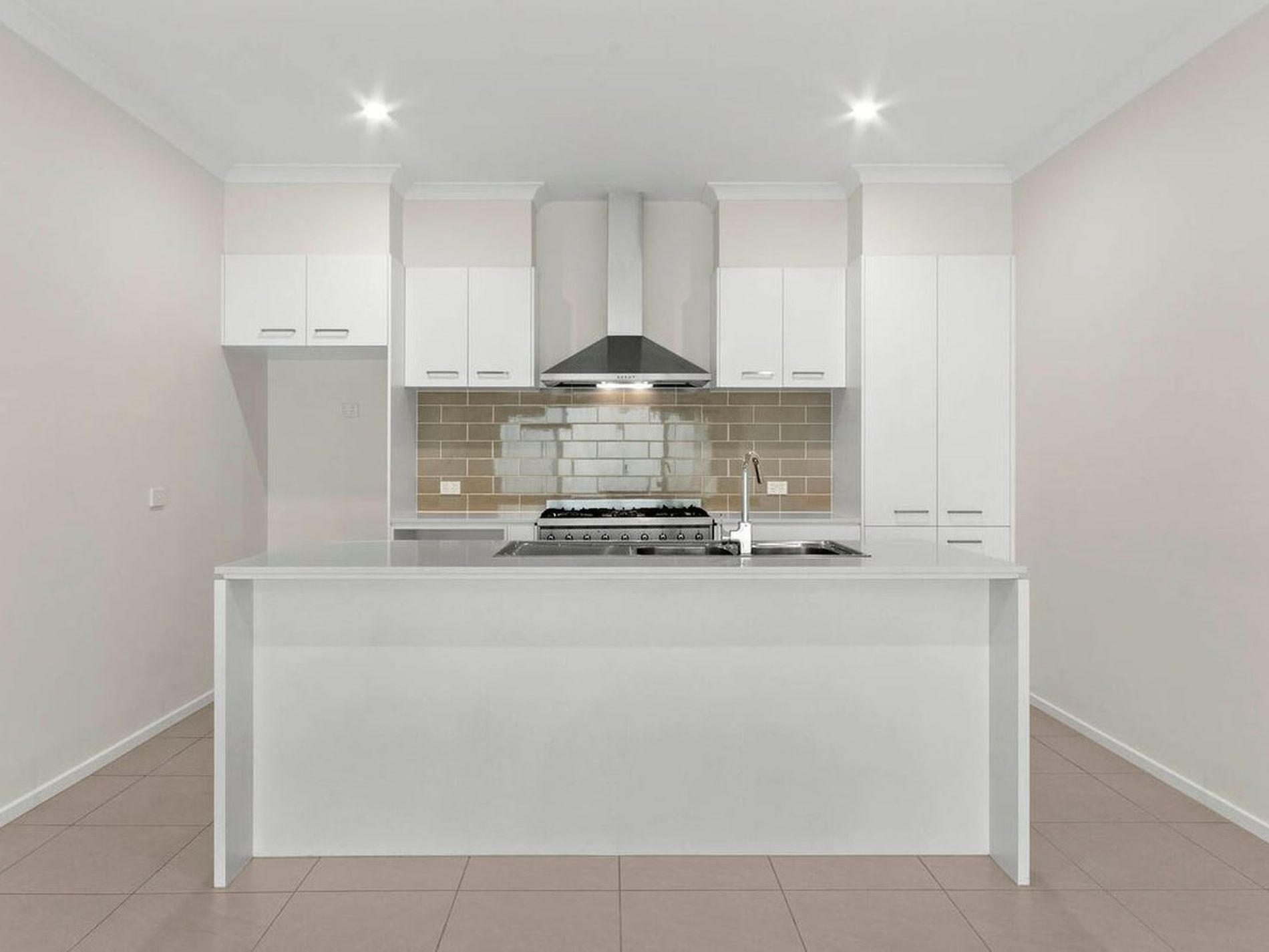 2 / 12 Patern Street, Highton