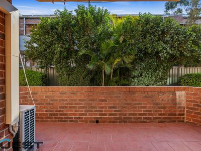 15 / 8 Weigand Avenue, Bankstown