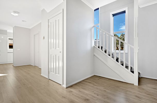 1 Meadowbank Lane, Craigieburn