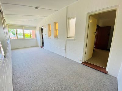 1 / 1 George Street, Dubbo