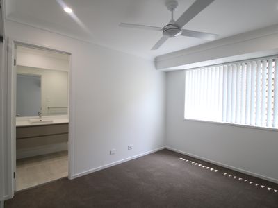 51 Highbury Court, Greenbank