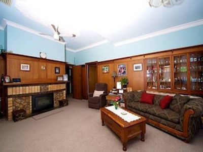 23 Wilmoth Avenue, Horsham
