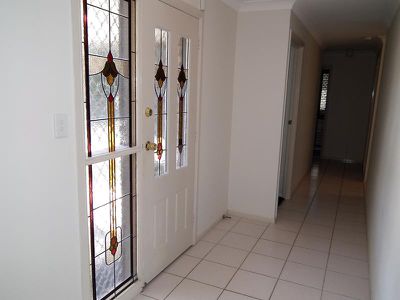 10 Kingston Drive, Banora Point