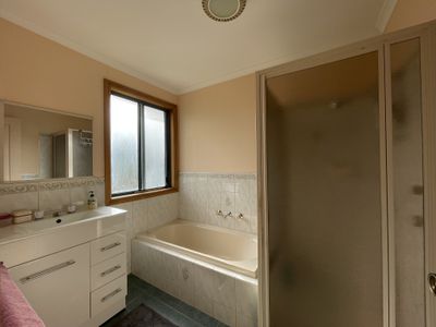 3 Young Street, Kingston Se