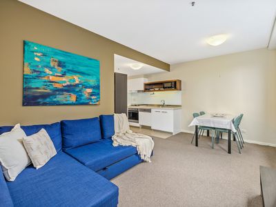 303 / 594 St Kilda Road, Melbourne