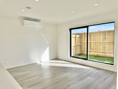 23 Grangehill Mews, Wyndham Vale