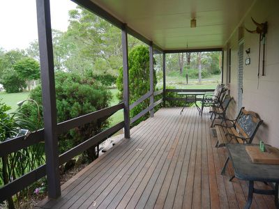 10 Burkes Road, Kingaroy