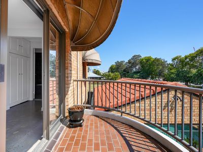 2 / 239 Stanhill Drive, Surfers Paradise