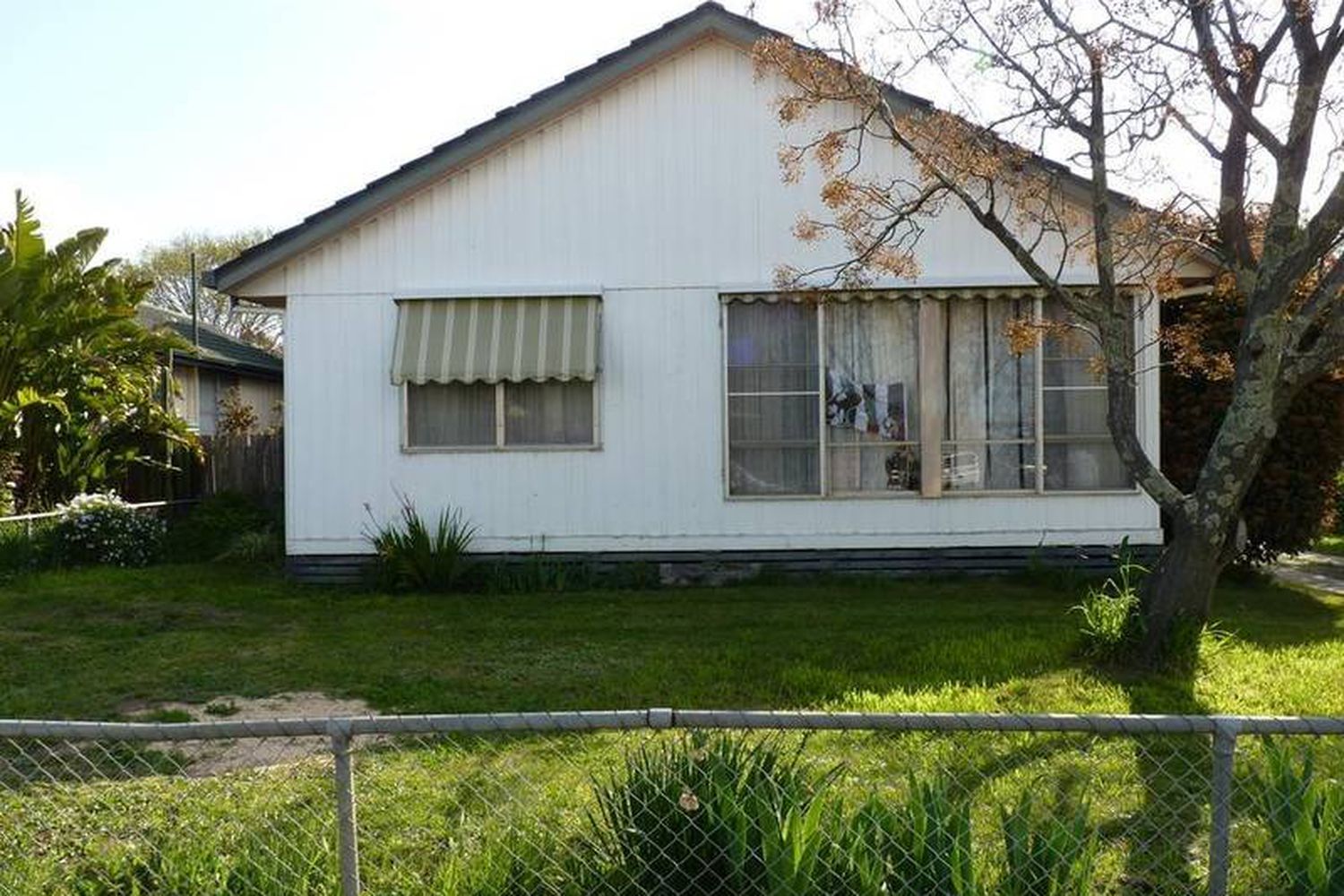 53 Albert Street, Horsham