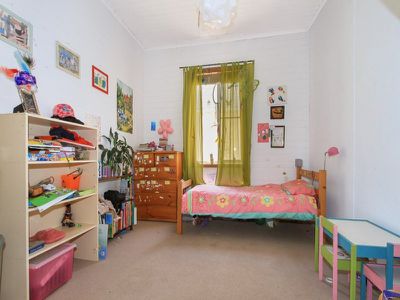 14 Third Avenue, Port Kembla