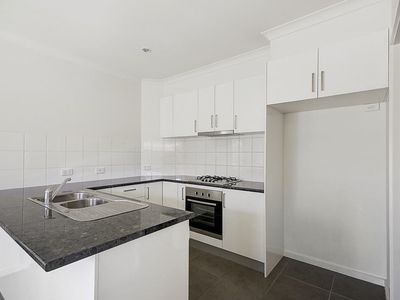 2 / 166 Grove Road, Grovedale