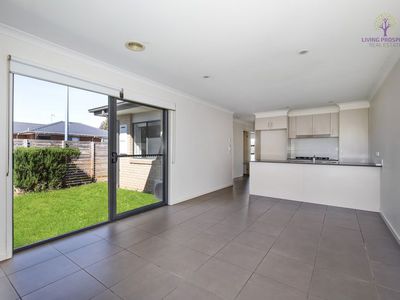 15 Gants Path, Wyndham Vale