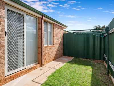 9 / 267 Dugan Street, Somerville