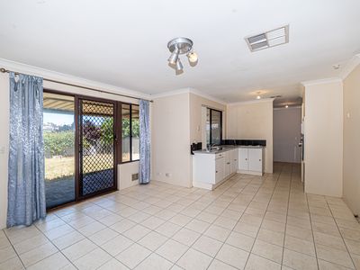 12 Morrit Way, Parmelia