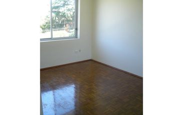 9 / 3 Barber Ave, Eastlakes