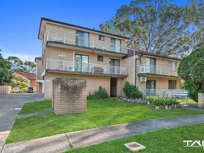 4 / 8 Railway Street, Werrington